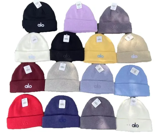 Alo Yoga Notable Beanie (15 Variants)